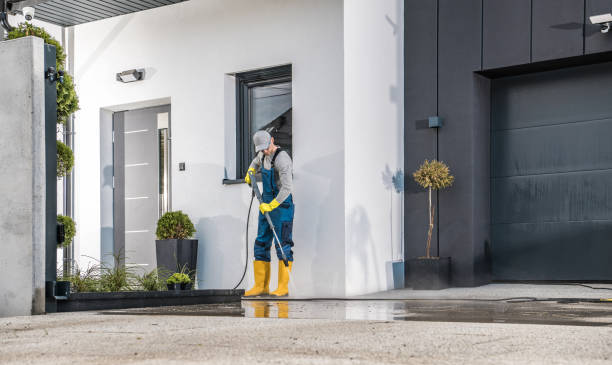 Best Animal Enclosure Cleaning  in Otis Orchards East Farms, WA